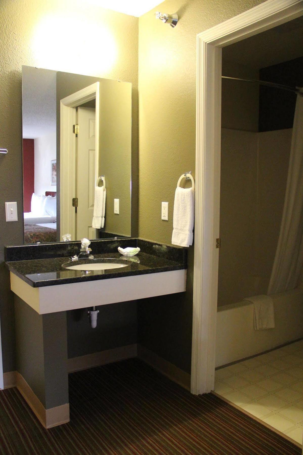 Lake House Hotel Osage Beach Luaran gambar
